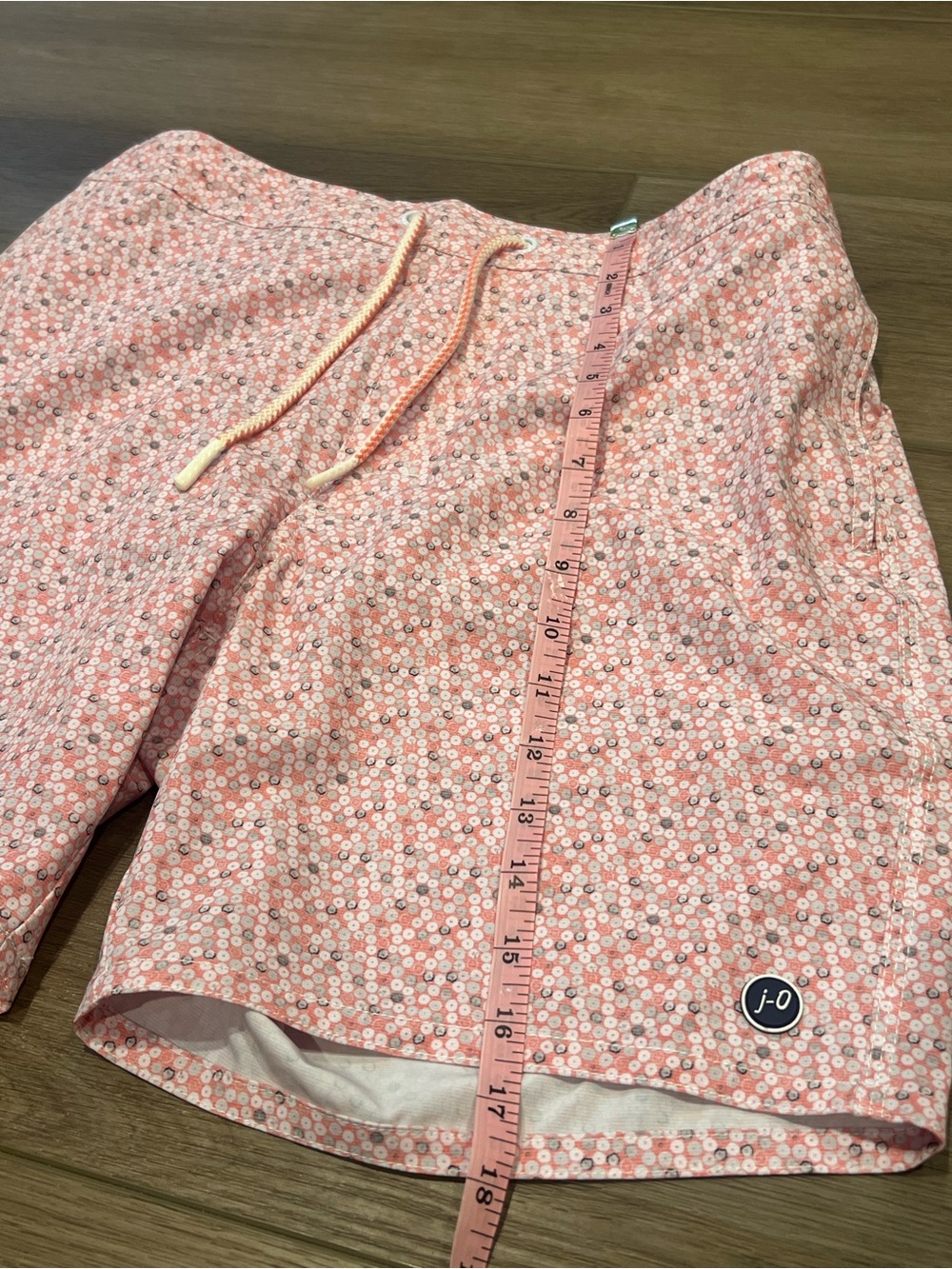 Men’s Johnnie-O Light Pink and Gray Jaco Swim Trunks Size Small “Tango” Print - Picture 10 of 16